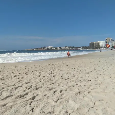 Quarto Privativo A Uma Quadra Da Praia De Copacabana Rio de Janeiro Exterior photo
