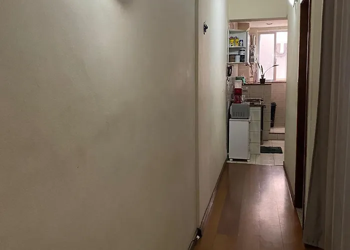 Quarto Privativo A Uma Quadra Da Praia De Copacabana